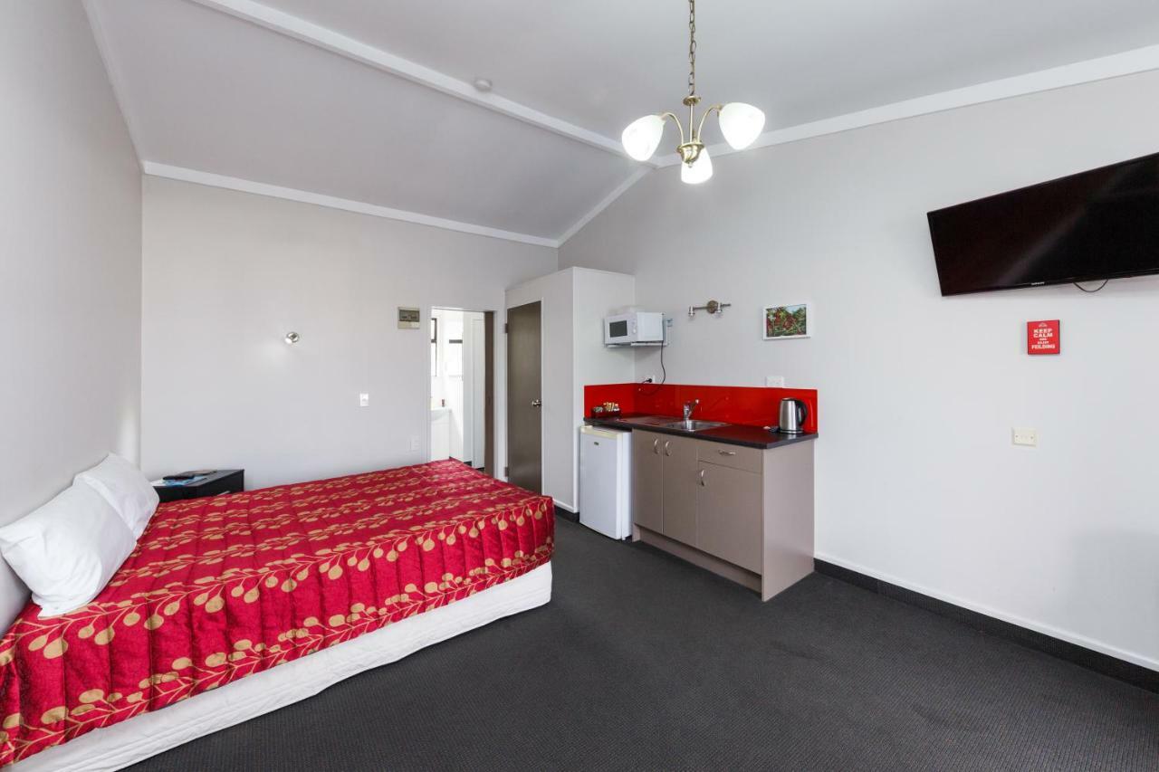Manfeild Park Motel Feilding Exterior foto